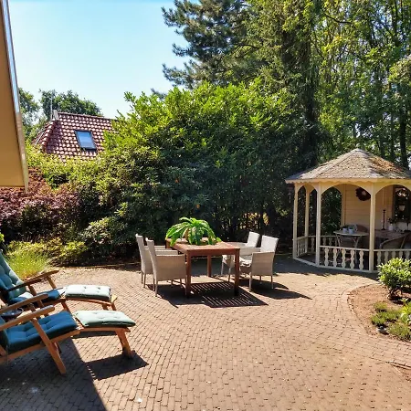 Saksisch Boerderijtje * Eibergen