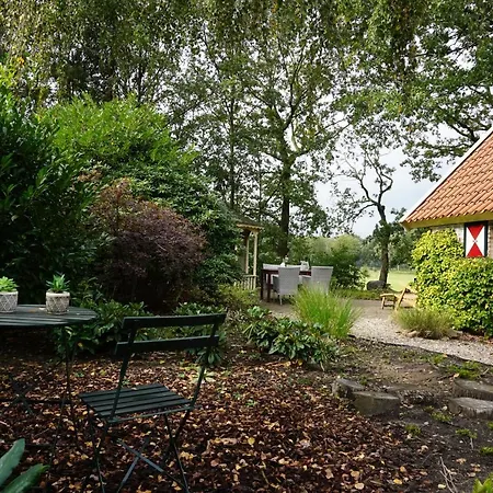 Saksisch Boerderijtje *