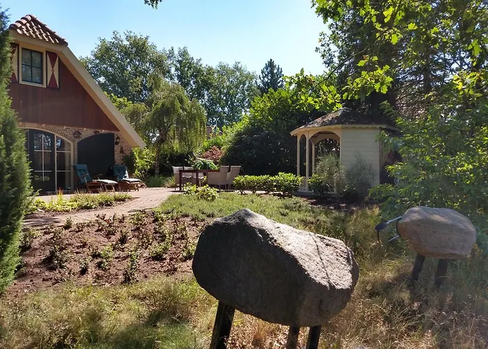 Saksisch Boerderijtje Semesterbostad *