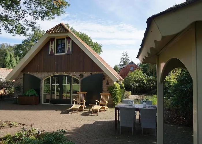 Saksisch Boerderijtje *